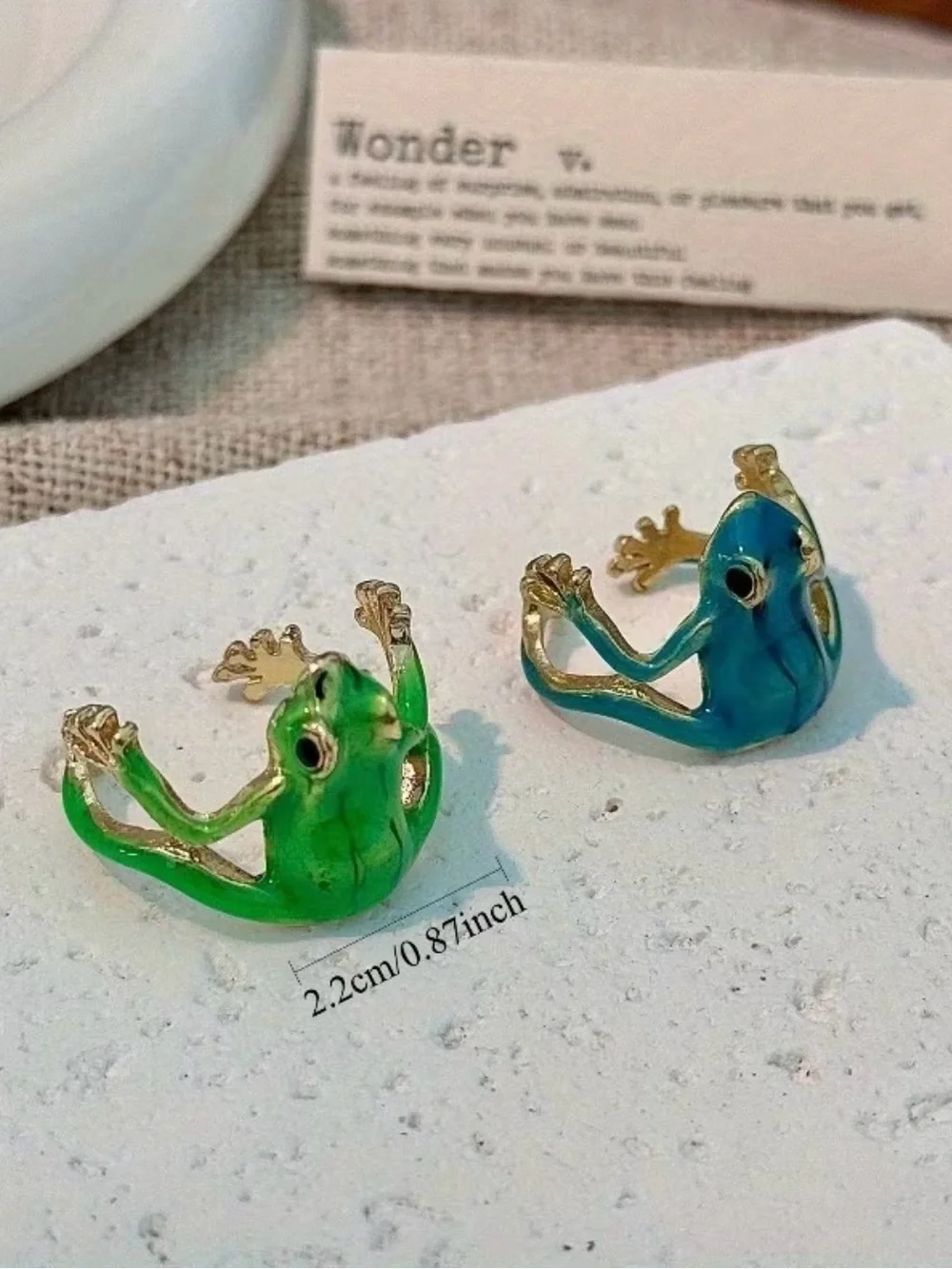 NEW! Unique Enamel Frog Wrap Ring. 🐸 A7-224